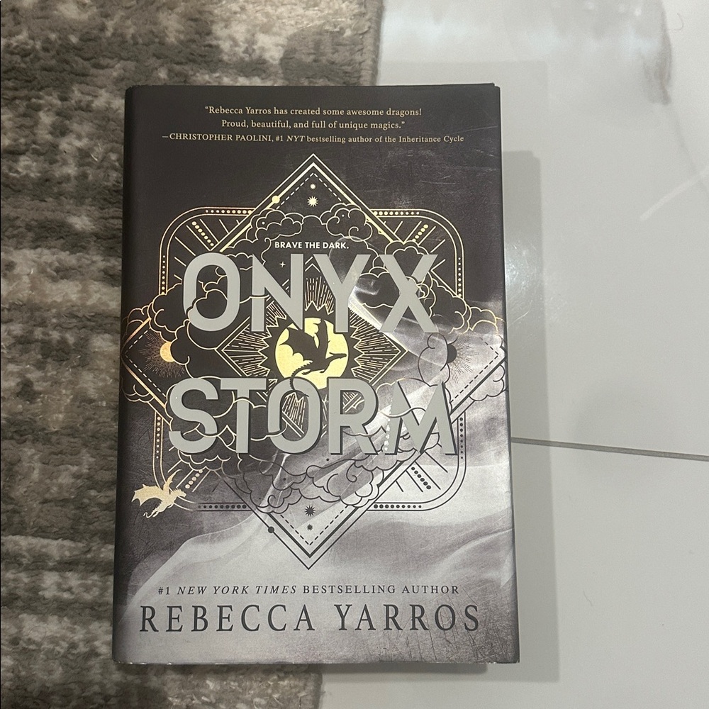 Onyx storm by Rebecca Yarros